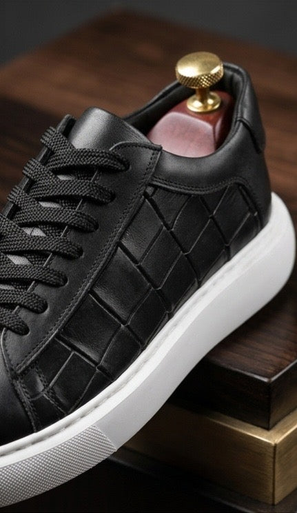Noir Weave  Sneakers